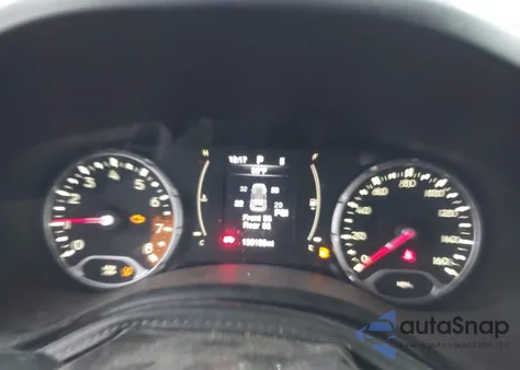 2015 Jeep Renegade Latitude из США, поврежденный, VIN ZACCJBBT8FPB82823